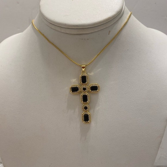 Jewelry - COPY - CHUNKY STATEMENT  NECKLACE​​ GG1